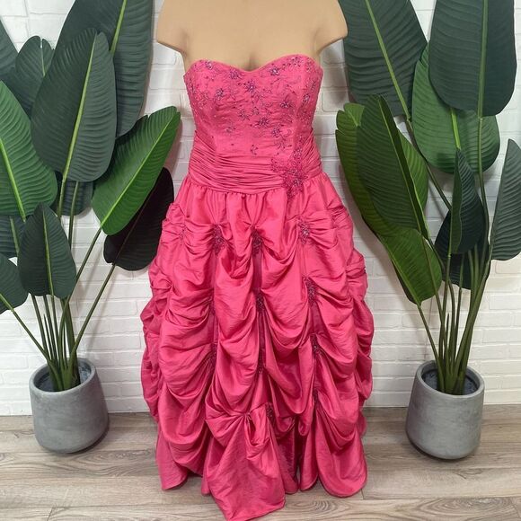 Juliet Fashion Milex pink strapless lace up ball gown - Picture 1 of 12